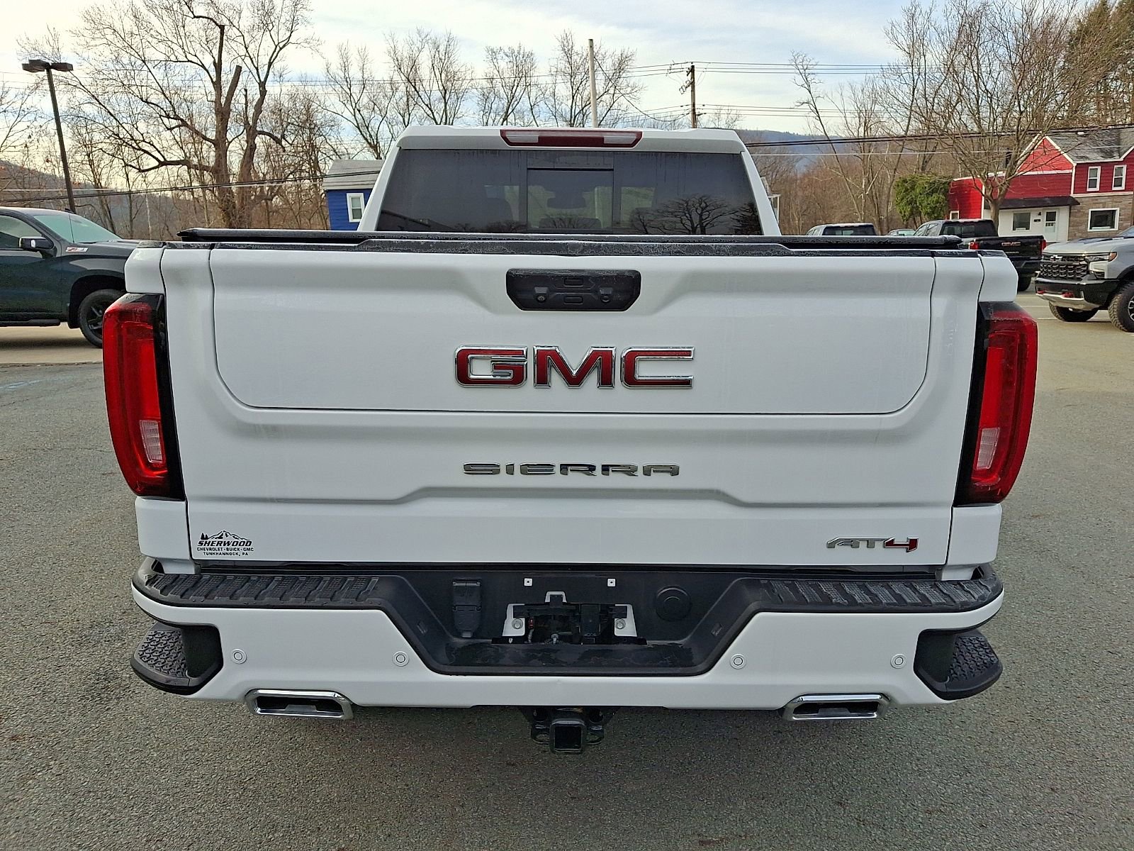 Used 2023 GMC Sierra 1500 AT4 w/ AT4 Preferred Package image 5