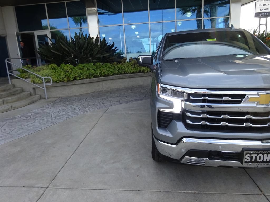 New 2026 Chevrolet Silverado 1500 LTZ w/ Technology Package AWD/4WD image 30