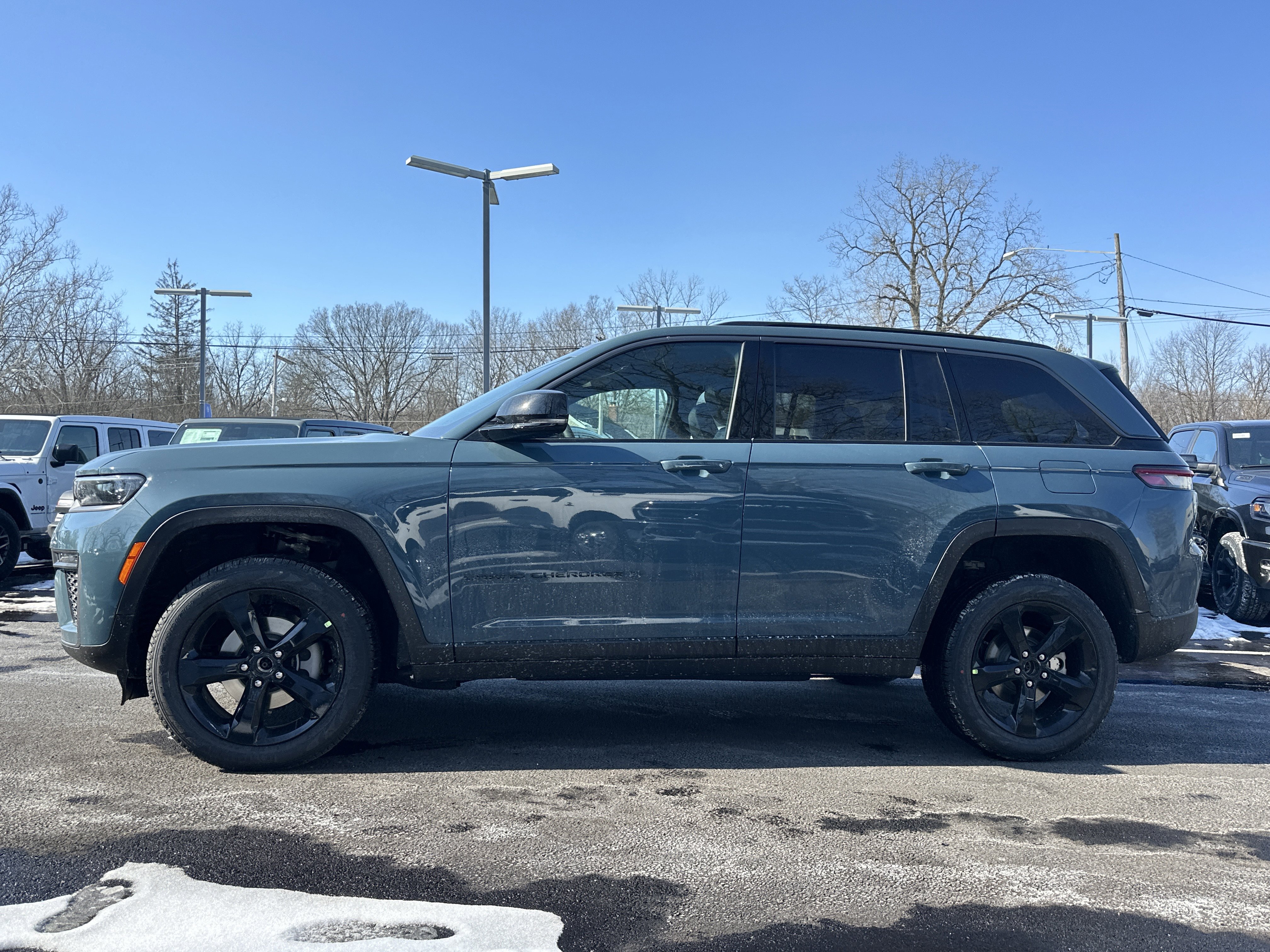 New 2026 Jeep Grand Cherokee Limited w/ Limited Altitude Package image 24