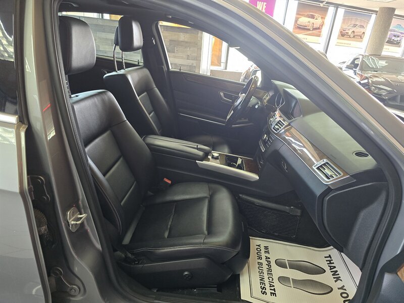 Used 2014 Mercedes-Benz E 350 4MATIC Sedan image 17