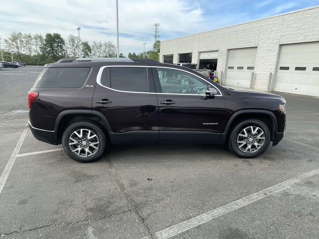 Used 2021 GMC Acadia SLE w/ Driver Convenience Package image 11