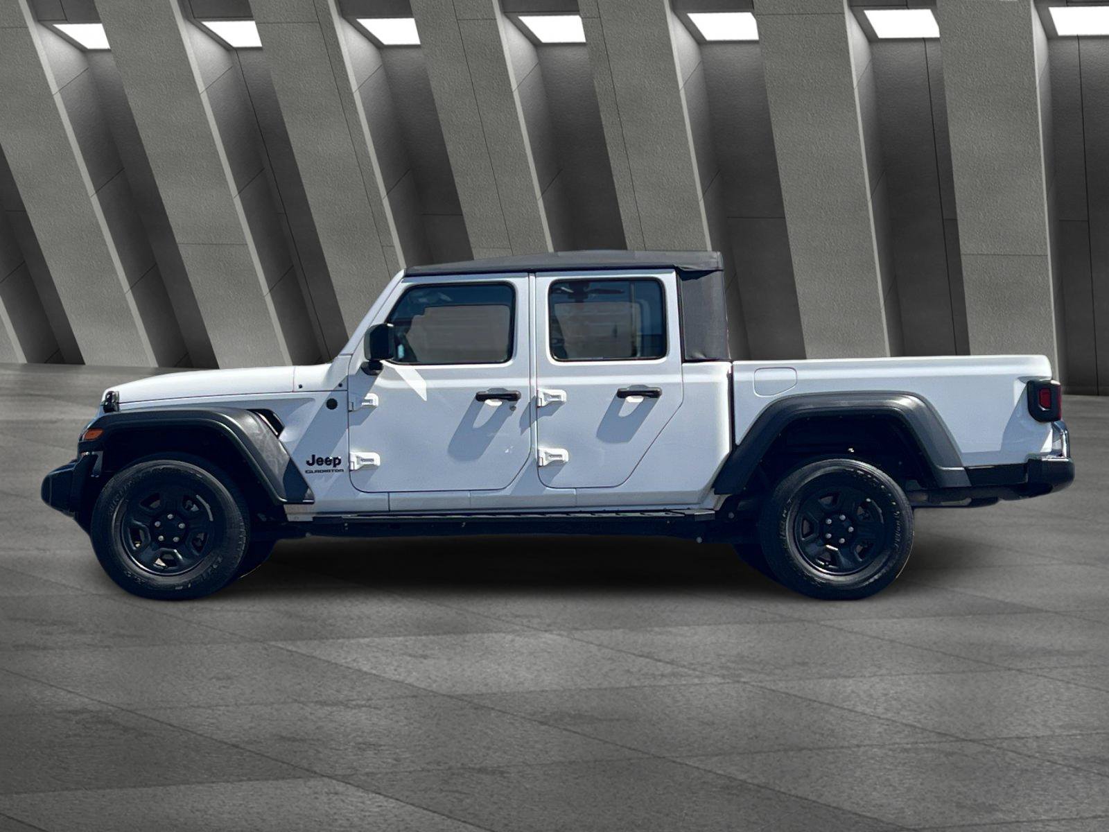 Used 2022 Jeep Gladiator Sport AWD/4WD image 7
