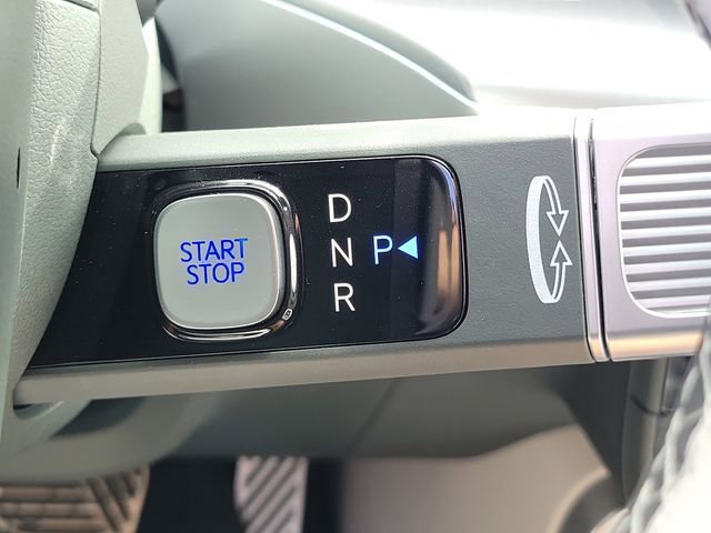 New 2026 Hyundai Ioniq 9 Calligraphy image 8