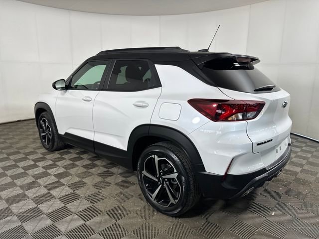 Used 2023 Chevrolet TrailBlazer RS w/ Sun and Liftgate Package image 5