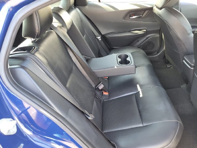 Used 2024 Toyota Prius XLE FWD image 24