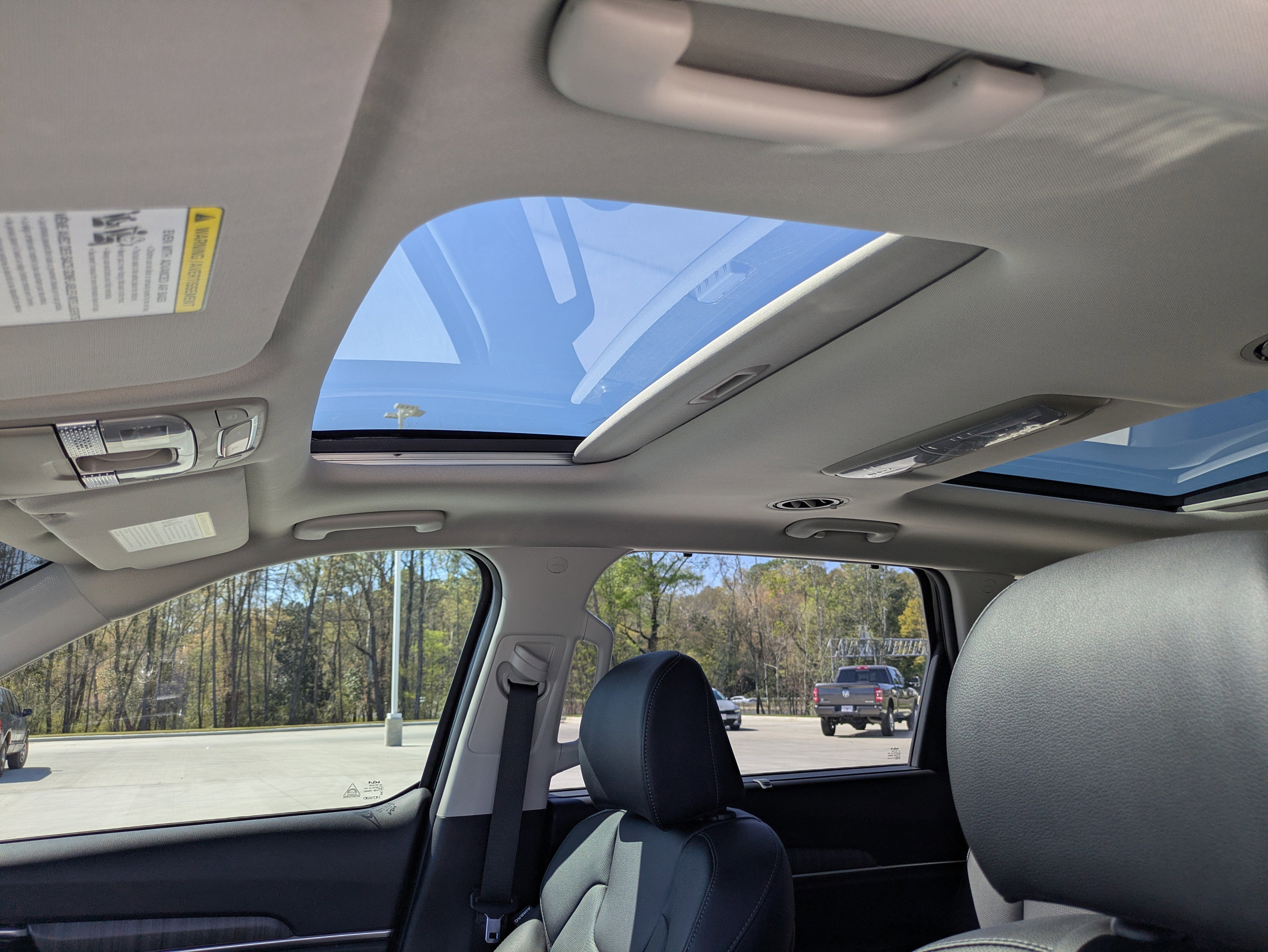 Used 2025 Kia Telluride SX image 12