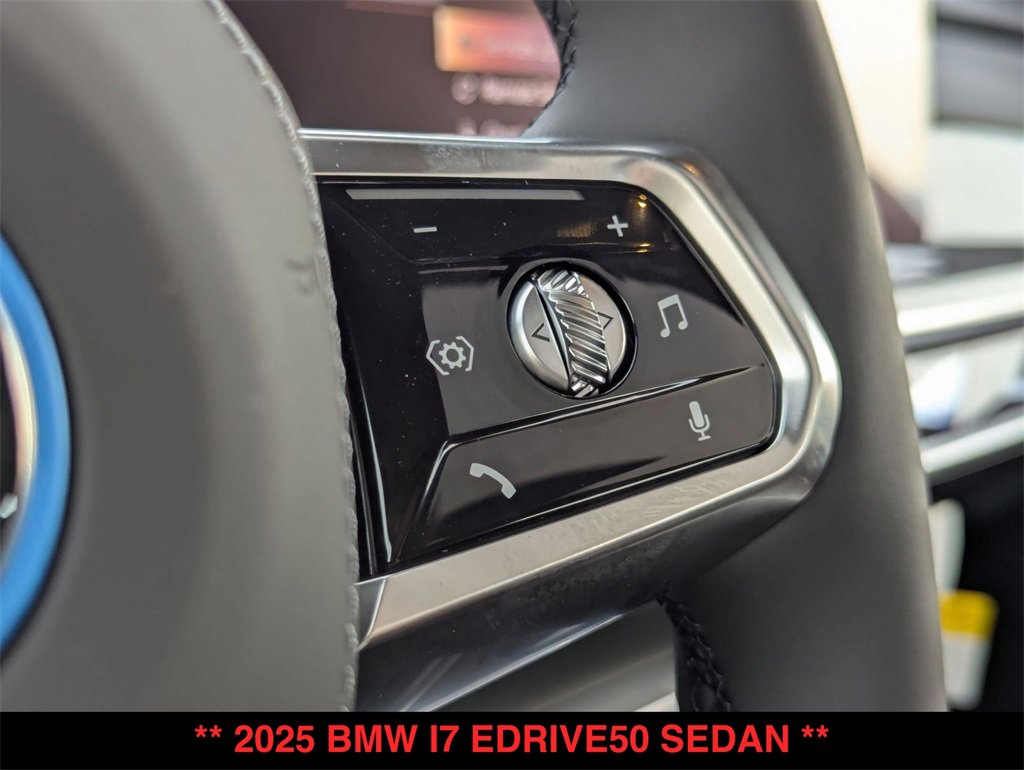 New 2025 BMW i7 eDrive50 w/ M Sport Package image 18