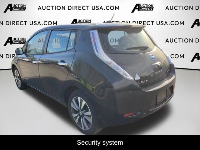 Used 2015 Nissan Leaf SL w/ Premium Package image 9