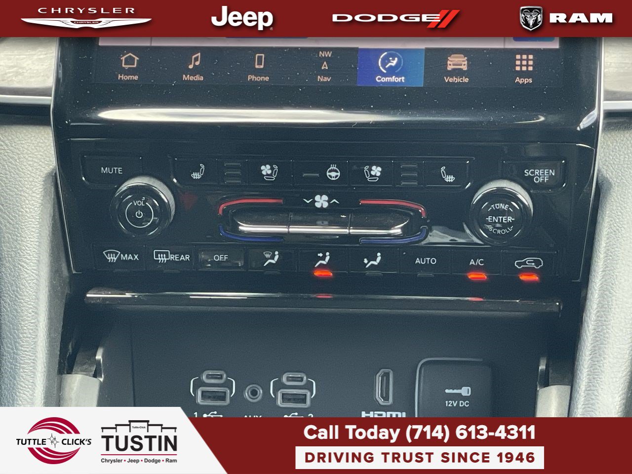 Used 2023 Jeep Grand Cherokee 4WD 4xe w/ Luxury Tech Group II image 13