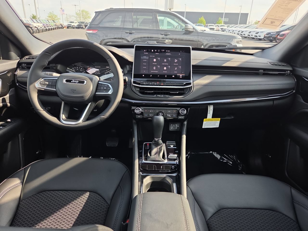 New 2026 Jeep Compass Latitude w/ Sun and Sound Group AWD/4WD image 17
