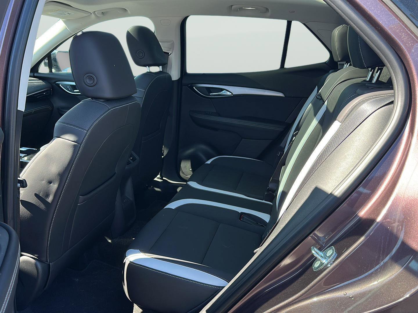 Used 2024 Buick Envision Sport Touring image 11