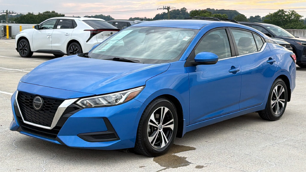 Used 2020 Nissan Sentra SV w/ Trunk Package FWD image 2