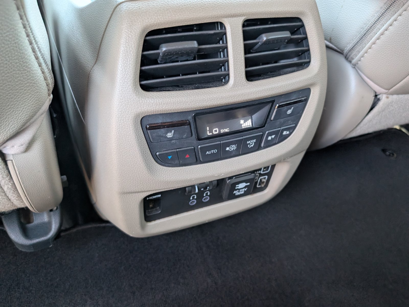 Certified 2019 Honda Pilot Touring image 18