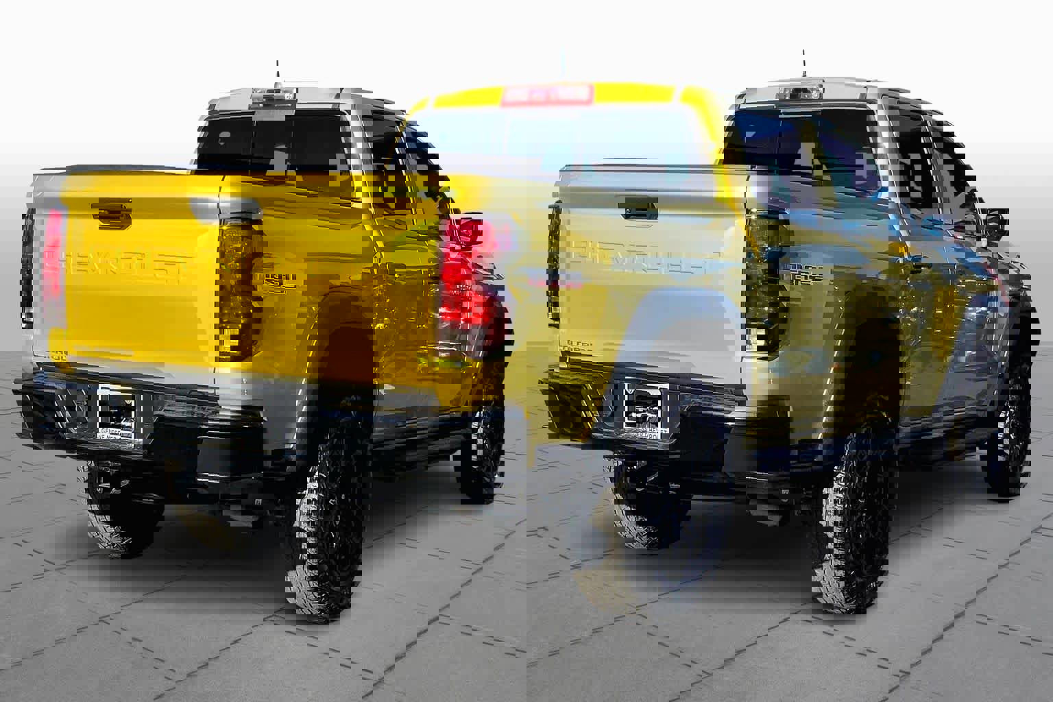 Certified 2023 Chevrolet Colorado Trail Boss w/ Advanced Trailering Package image 12