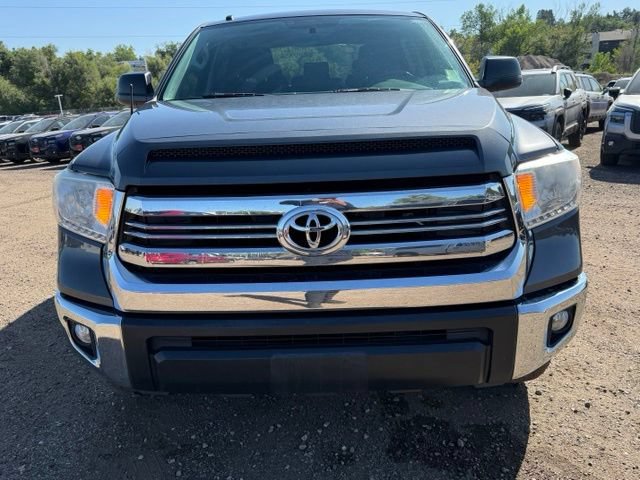 Used 2017 Toyota Tundra SR5 w/ TRD Off Road Package AWD/4WD image 9