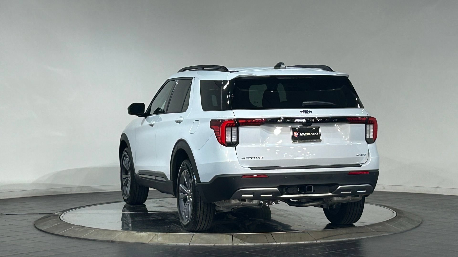 New 2026 Ford Explorer Active w/ Active Comfort Package AWD/4WD image 7