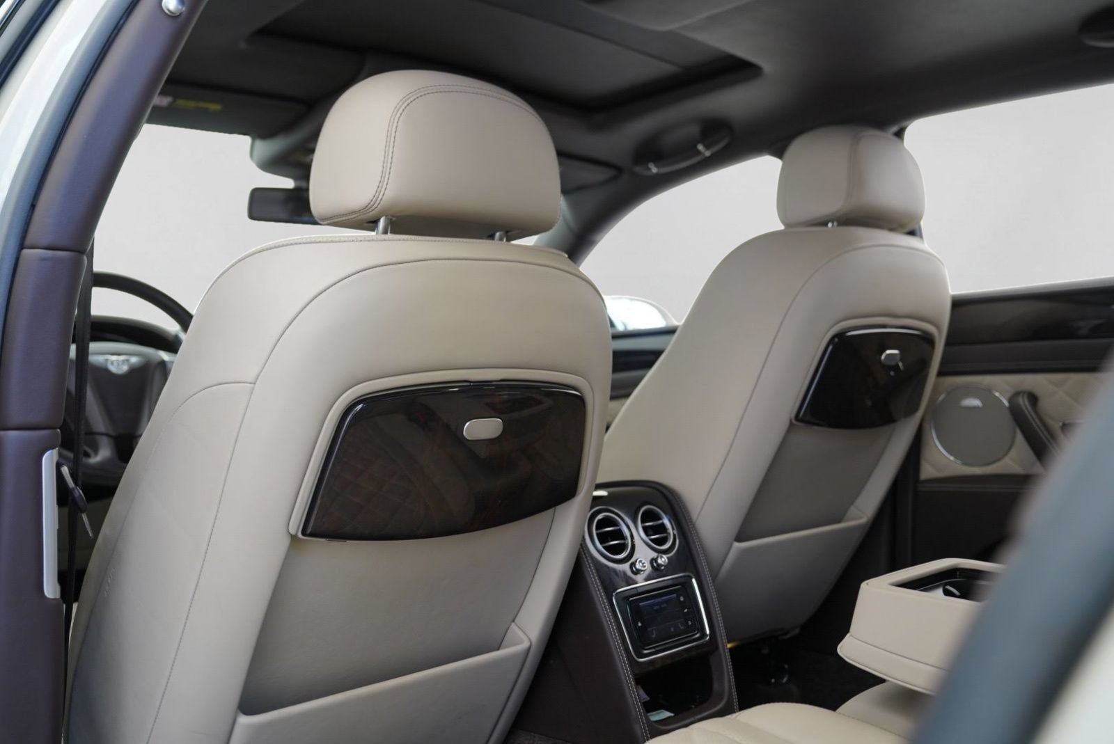 Used 2017 Bentley Flying Spur W12 AWD/4WD image 40