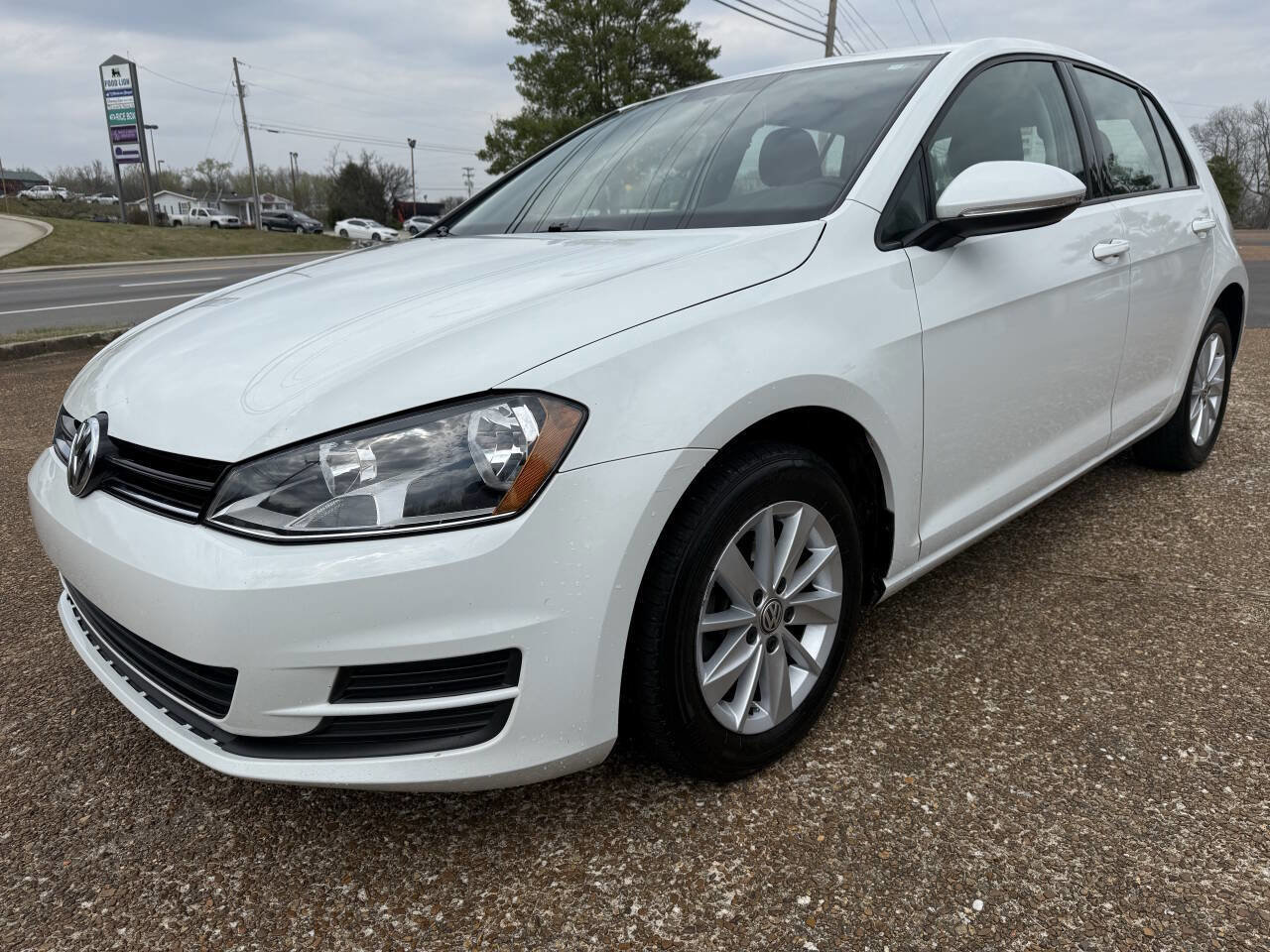 Used 2017 Volkswagen Golf S