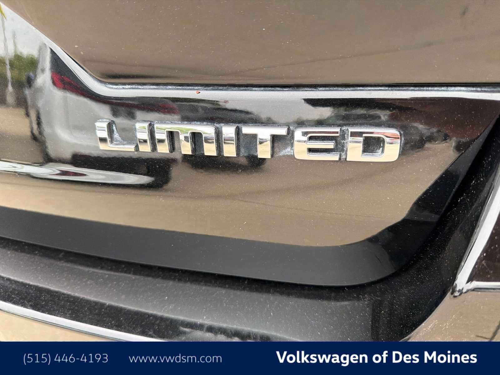 Used 2022 Jeep Grand Cherokee Limited AWD/4WD image 6