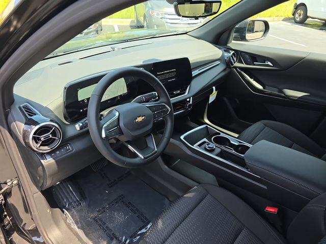 New 2026 Chevrolet Equinox LT w/ Safety and Technology Package AWD/4WD image 16