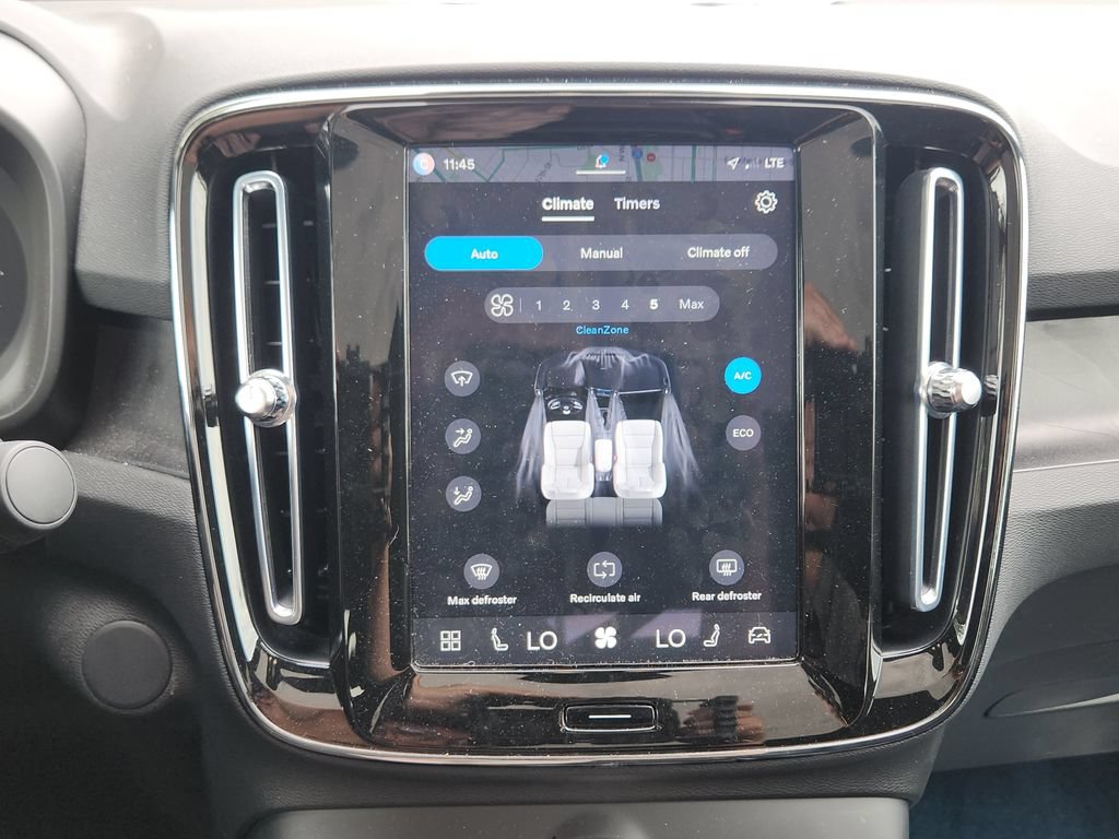 Used 2023 Volvo C40 P8 Recharge Plus AWD/4WD image 10