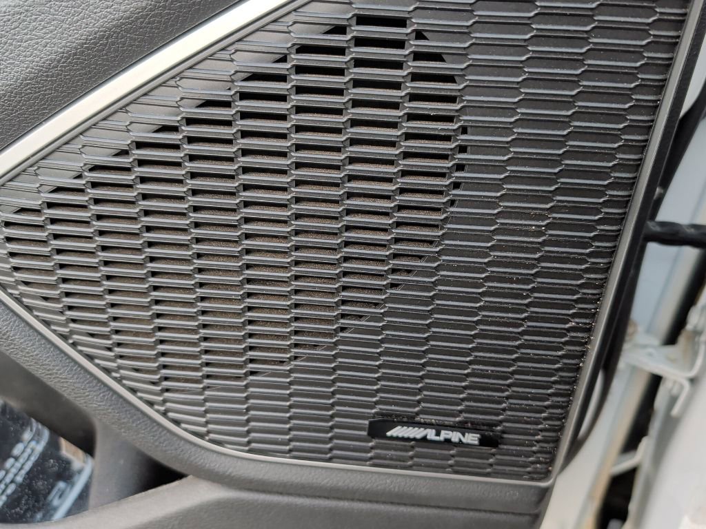 Used 2022 Jeep Grand Cherokee Limited 4xe w/ Luxury Tech Group II AWD/4WD image 12