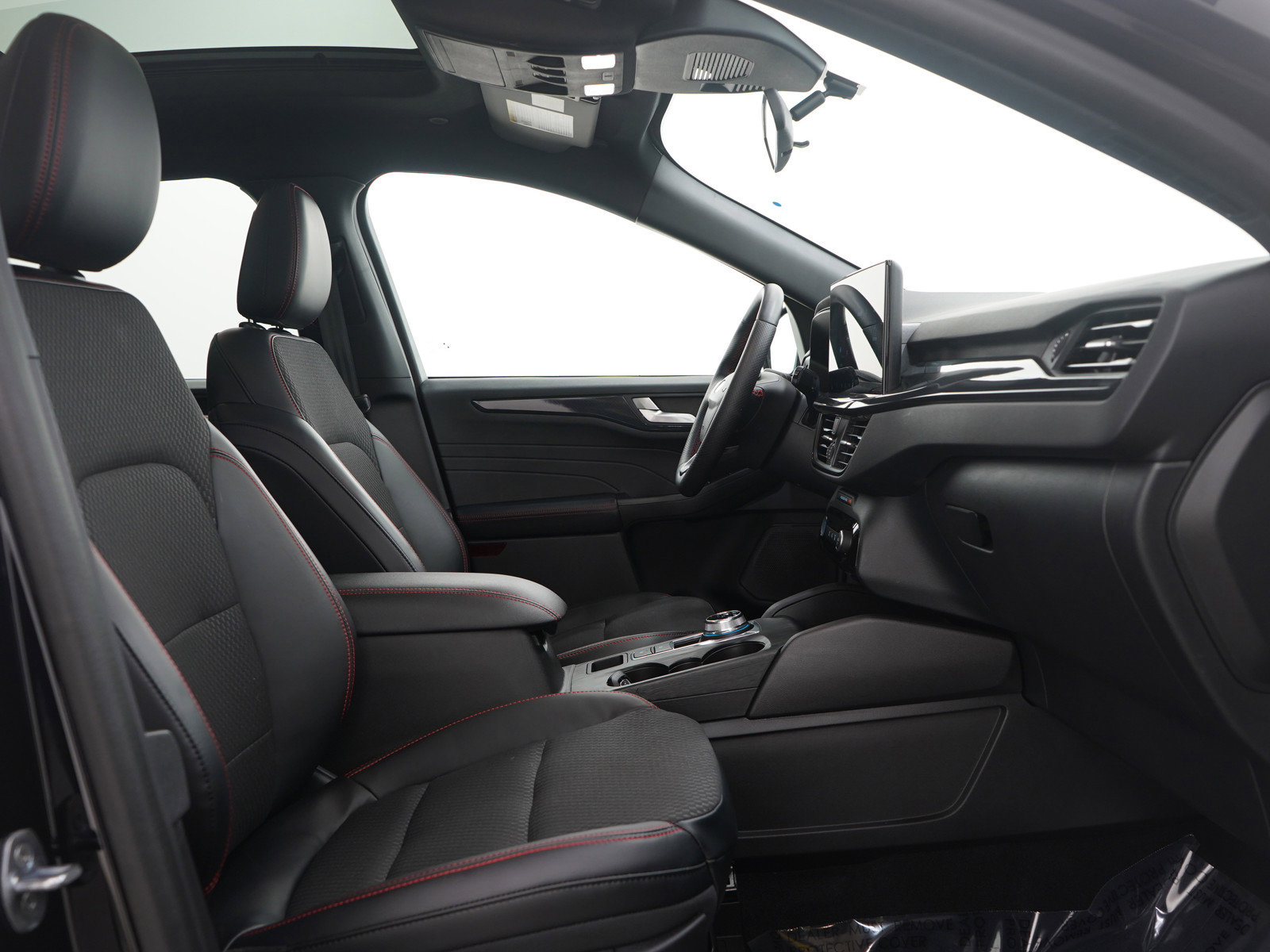 Used 2023 Ford Escape ST-Line w/ Tech Pack #1 image 13