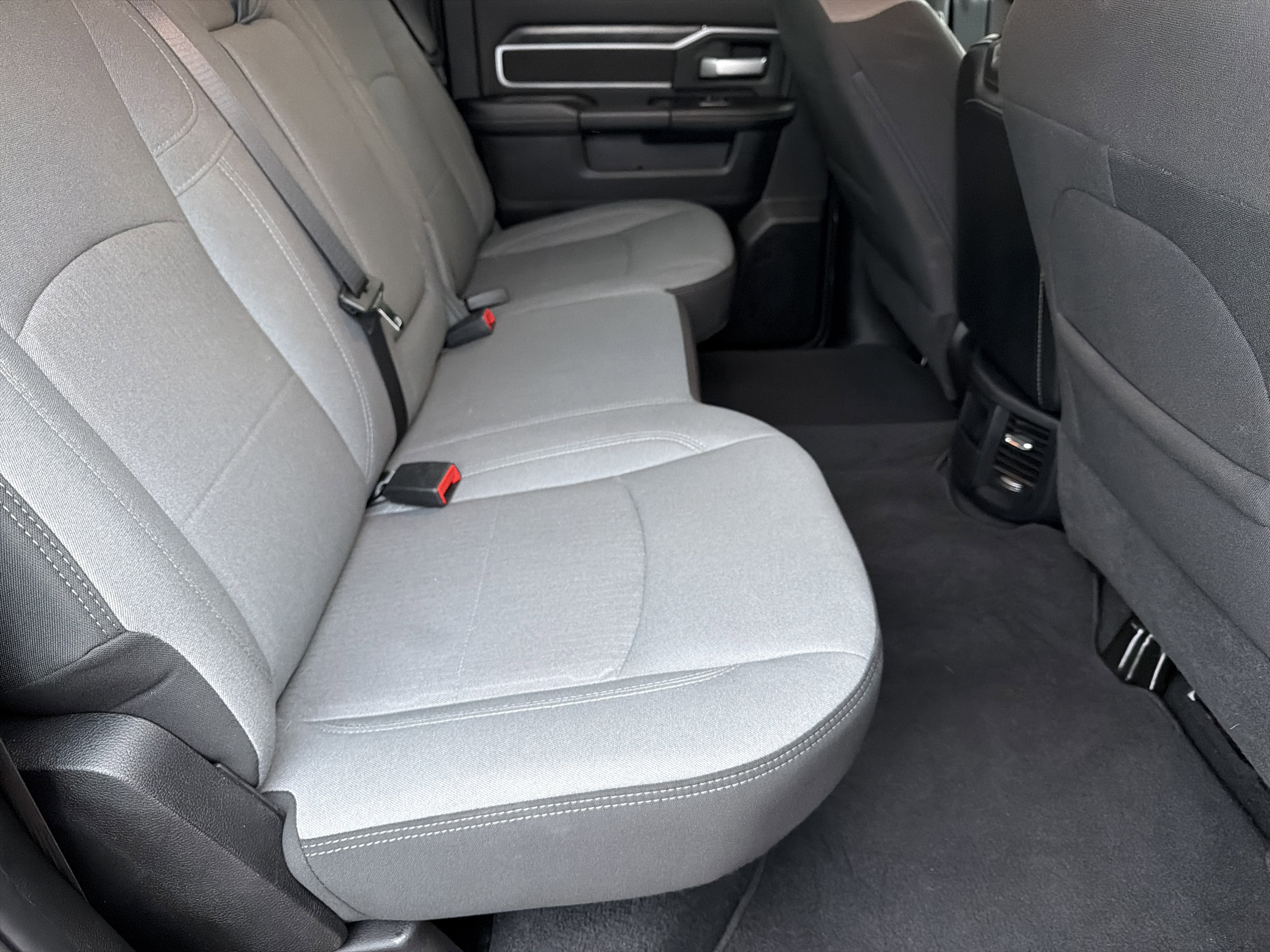 Used 2024 RAM 2500 Big Horn w/ Bed Utility Group image 16