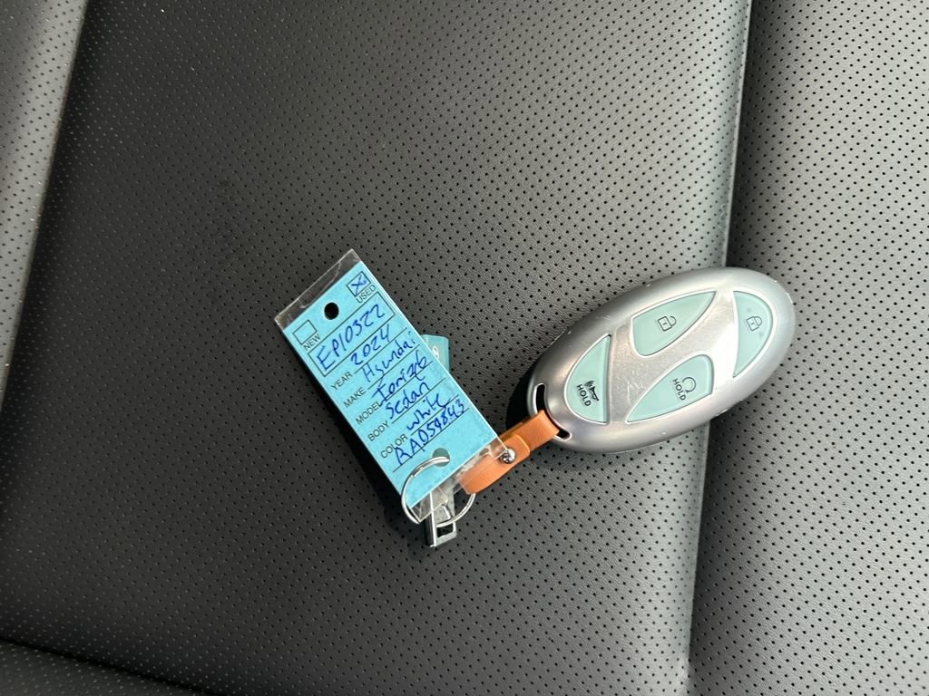 Used 2024 Hyundai Ioniq 6 SEL image 32