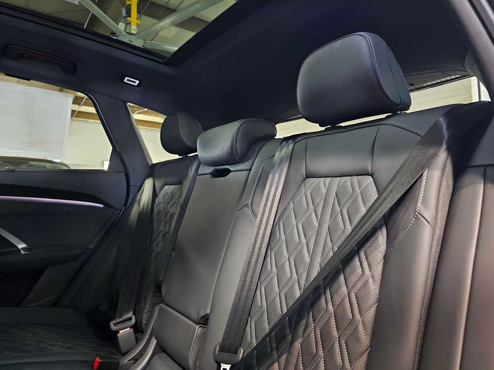 New 2026 Audi SQ5 Prestige AWD/4WD image 19