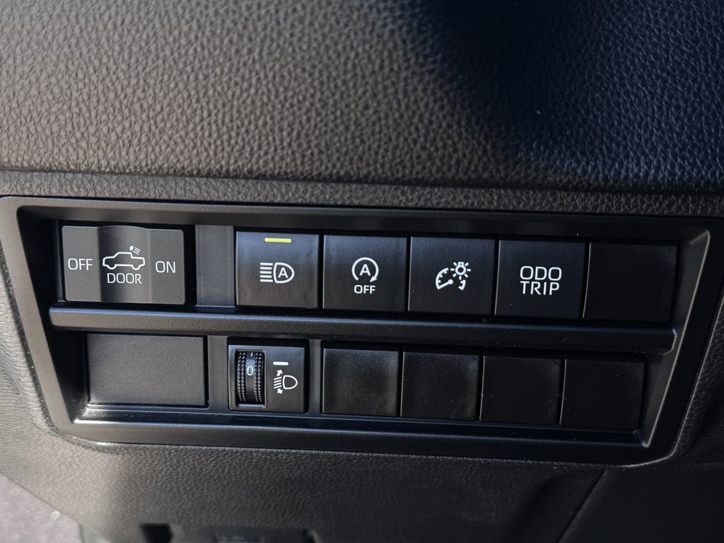 Used 2023 Toyota Tundra SR5 AWD/4WD image 23