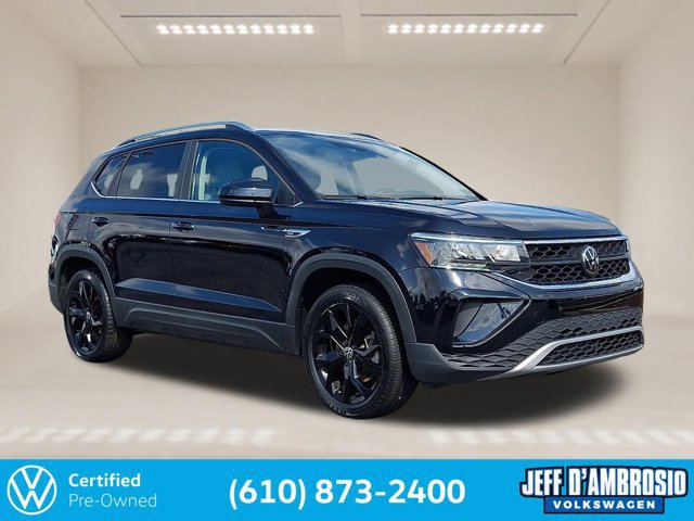Certified 2023 Volkswagen Taos SE w/ Panoramic Sunroof Package AWD/4WD image 1