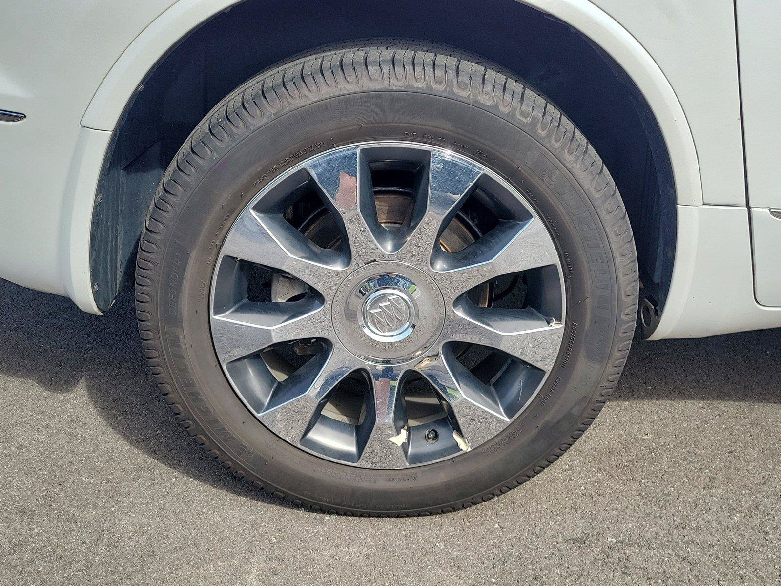 Used 2017 Buick Enclave Leather w/ Enclave Sport Touring Edition AWD/4WD image 5