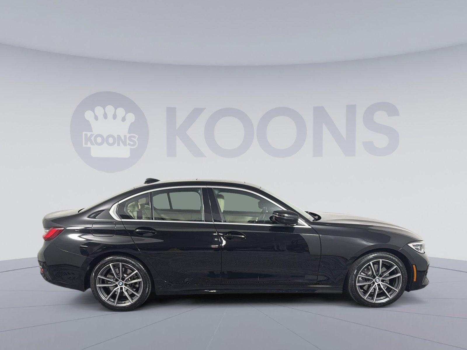 Used 2021 BMW 330e w/ Convenience Package image 8