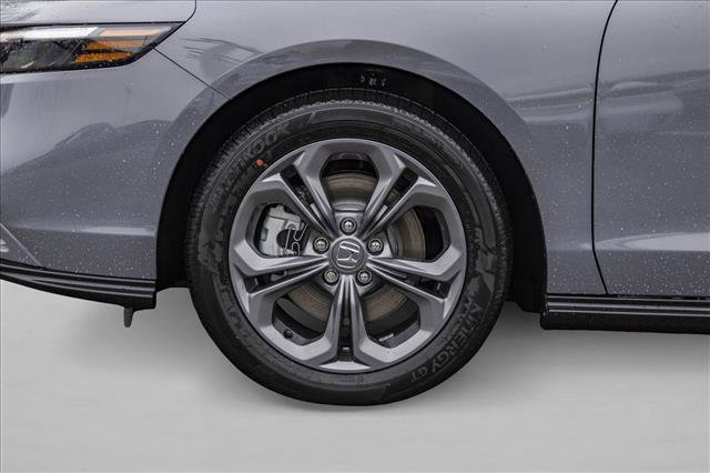 New 2026 Honda Accord EX-L image 9
