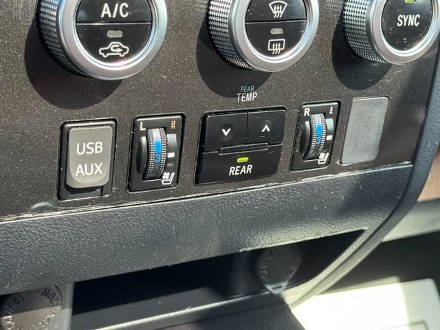Used 2019 Toyota Sequoia Platinum AWD/4WD image 22