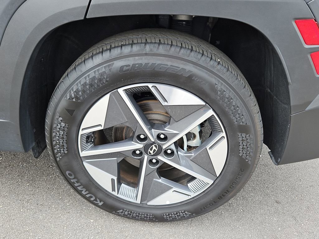 Used 2025 Hyundai Tucson SEL FWD image 32