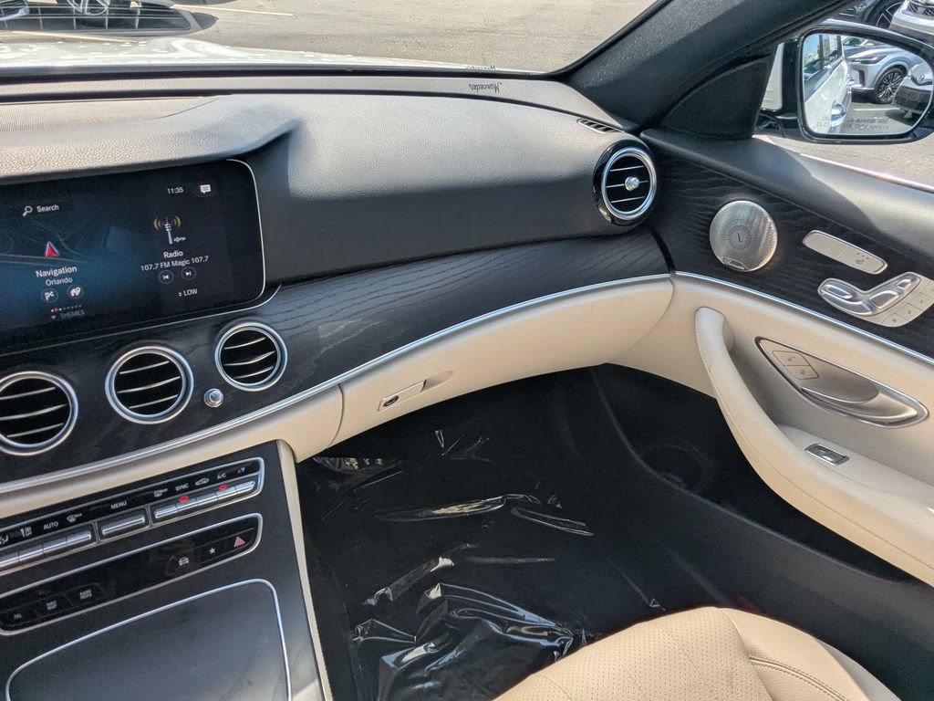 Used 2023 Mercedes-Benz E 350 Sedan w/ Premium Package image 4