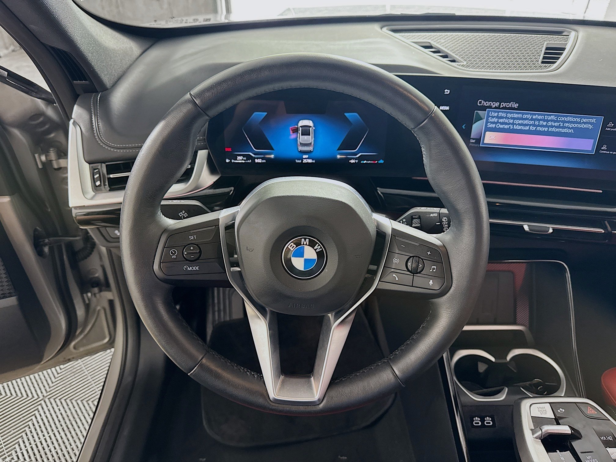 Used 2025 BMW X1 xDrive28i AWD/4WD image 16
