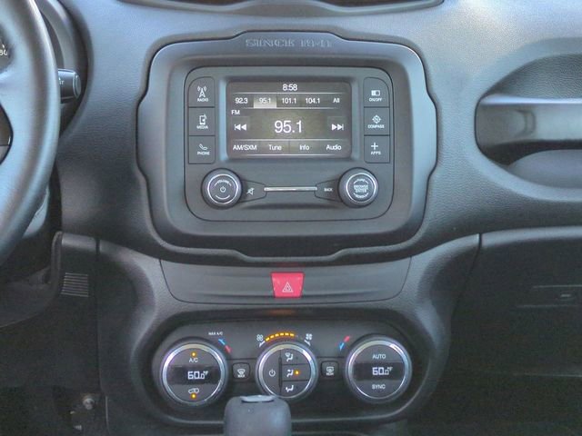 Used 2017 Jeep Renegade Altitude FWD image 18