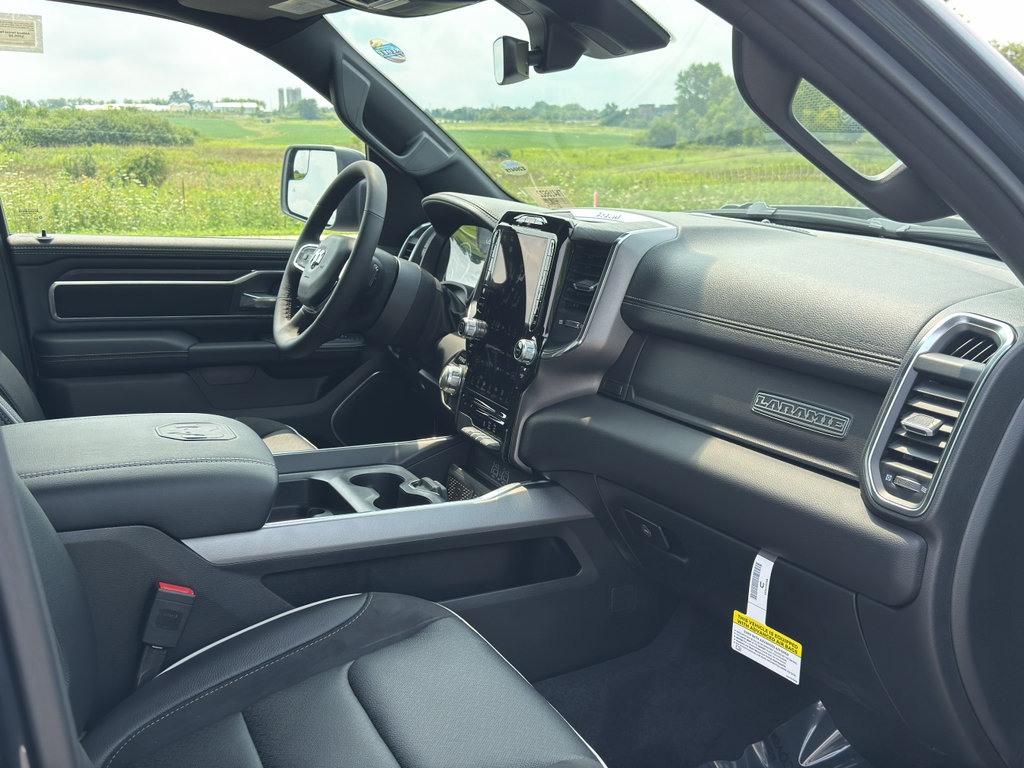 New 2026 RAM 1500 Laramie w/ Sport Appearance Package AWD/4WD image 26