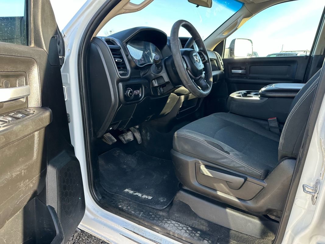 Used 2019 RAM 3500 Tradesman image 34