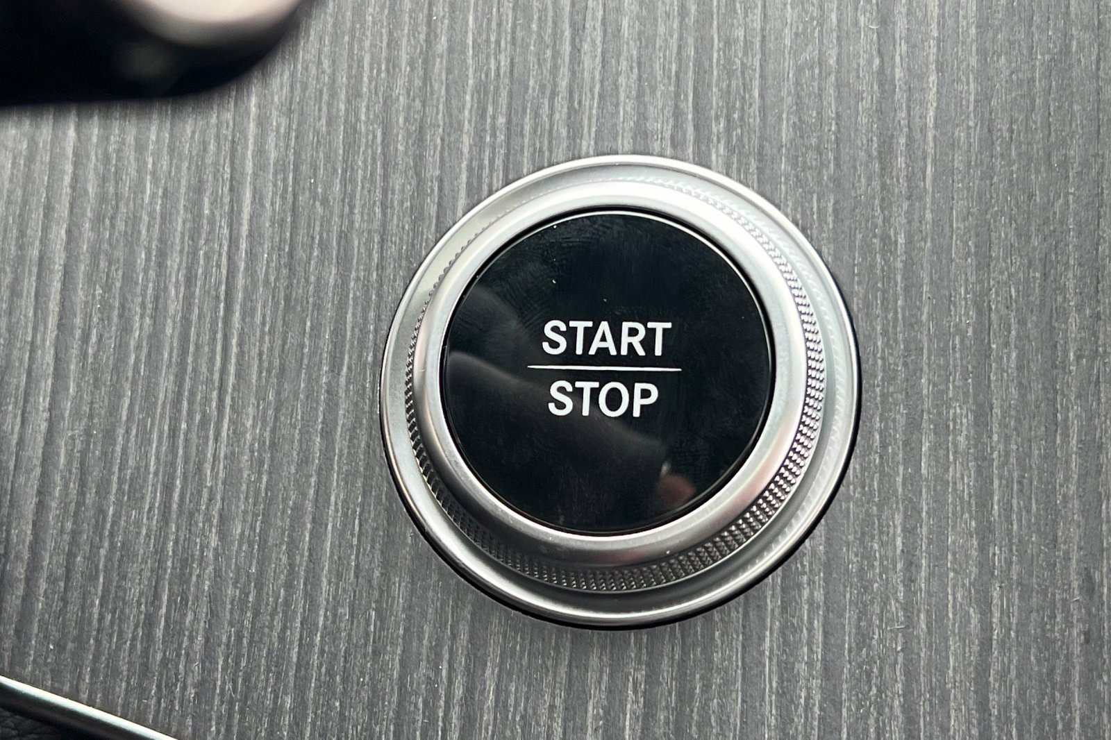 New 2025 Mercedes-Benz EQE 350+ 4MATIC Sedan image 30