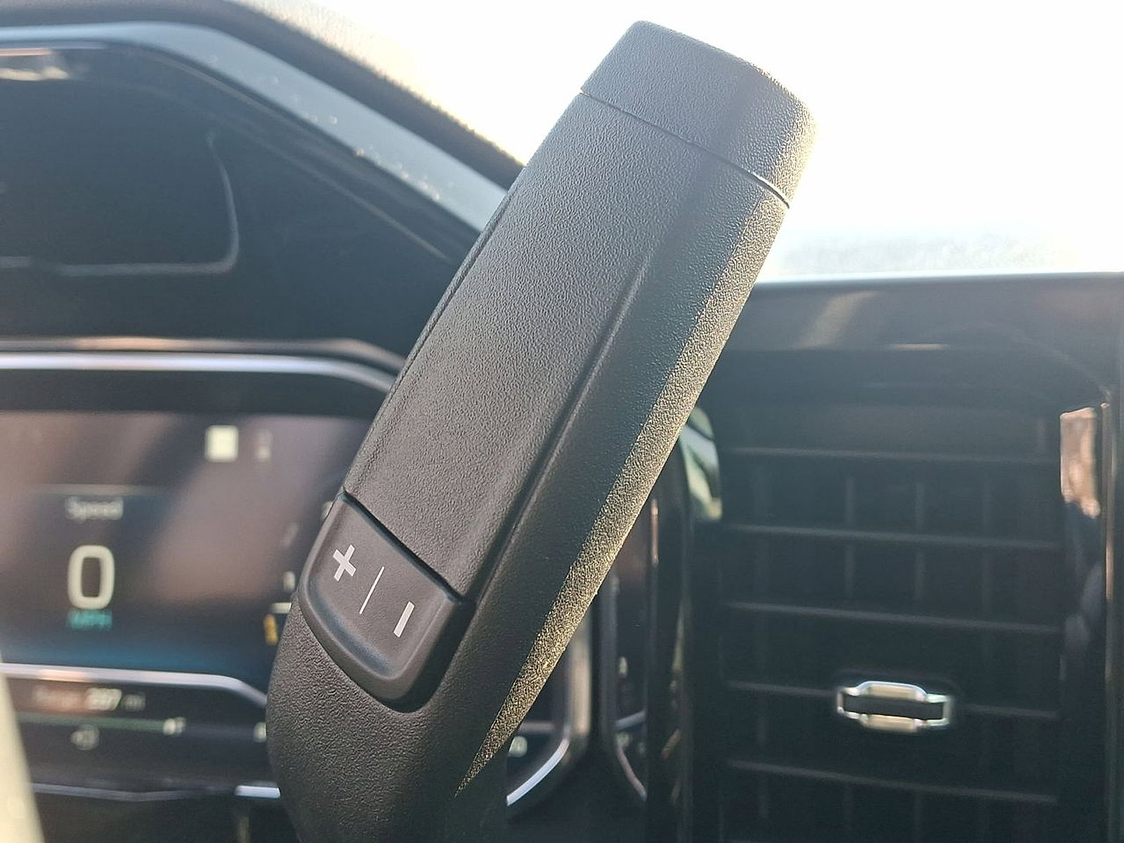 Certified 2023 Chevrolet Silverado 1500 LT Trail Boss image 12