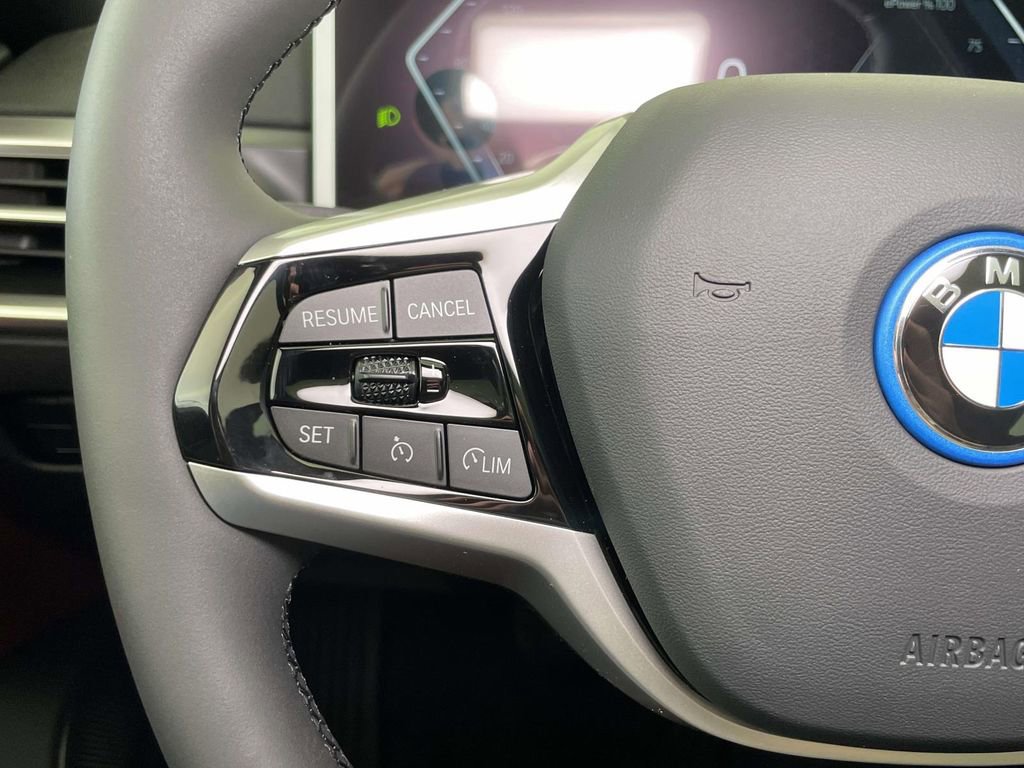 New 2026 BMW i4 xDrive40i AWD/4WD image 34