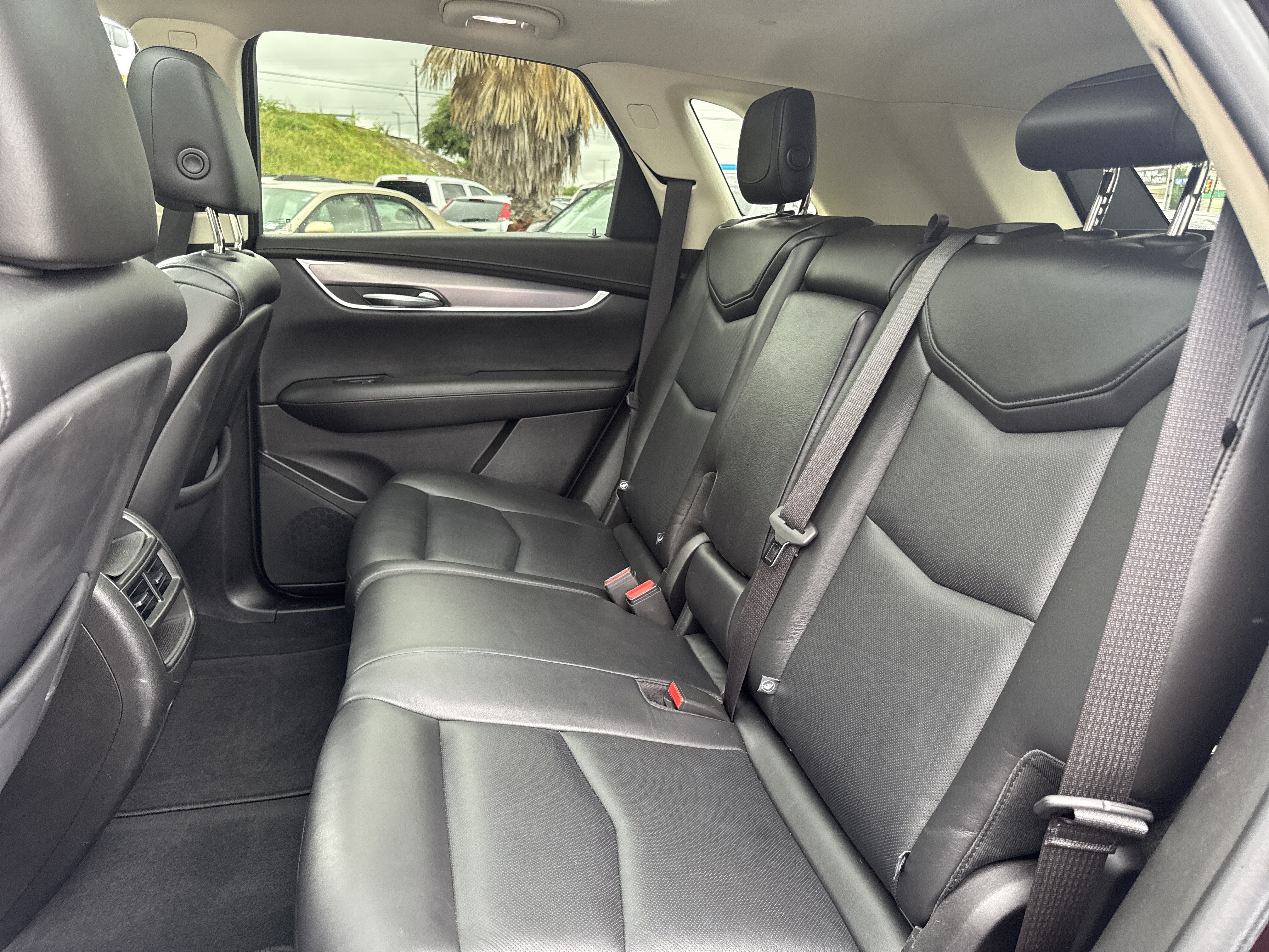 Used 2018 Cadillac XT5 Luxury AWD/4WD image 27