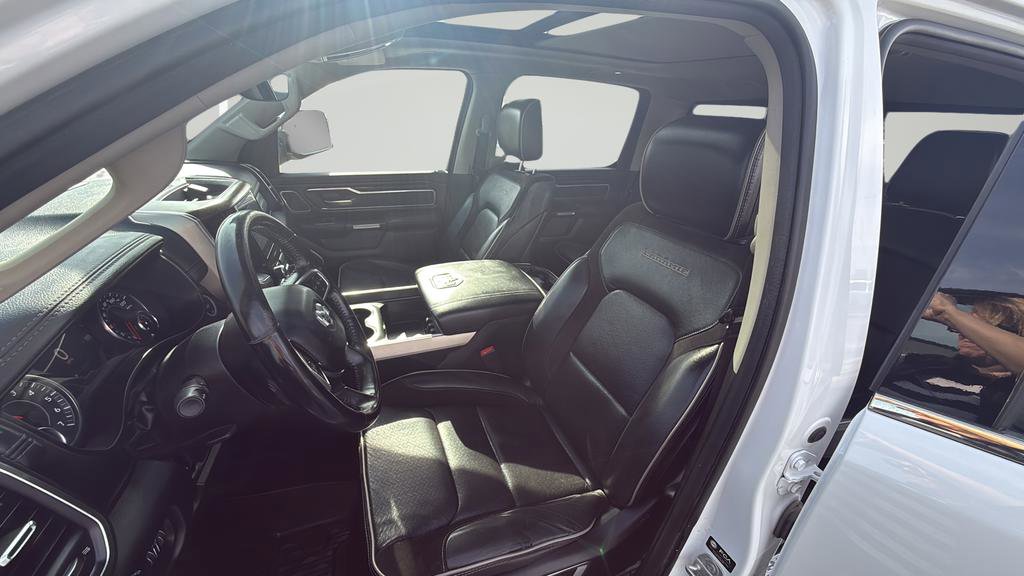 Used 2022 RAM 1500 Laramie image 32