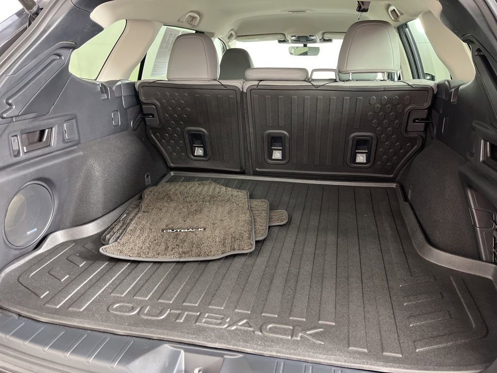 Used 2024 Subaru Outback Limited image 9