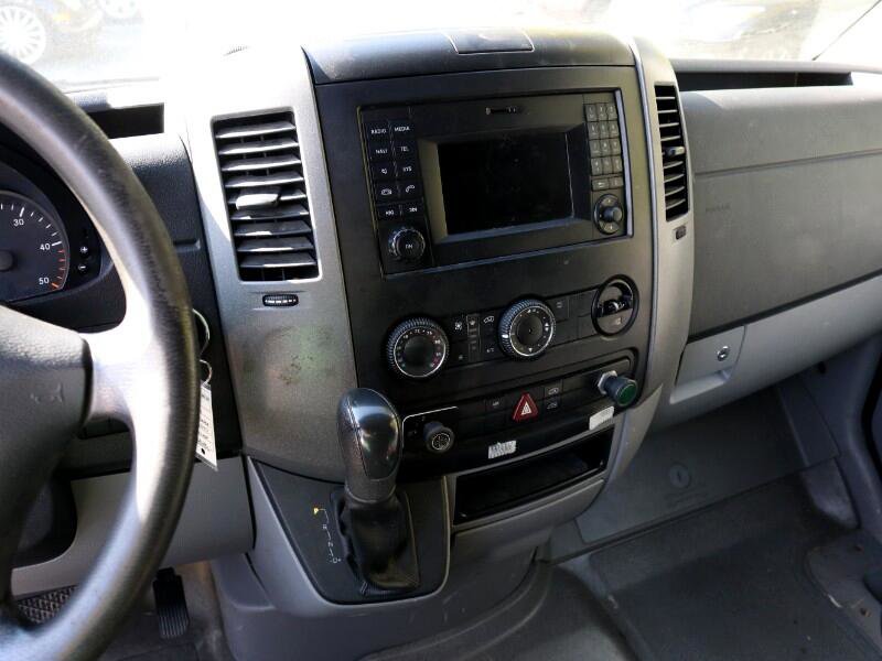 Used 2010 Mercedes-Benz Sprinter 3500 image 18