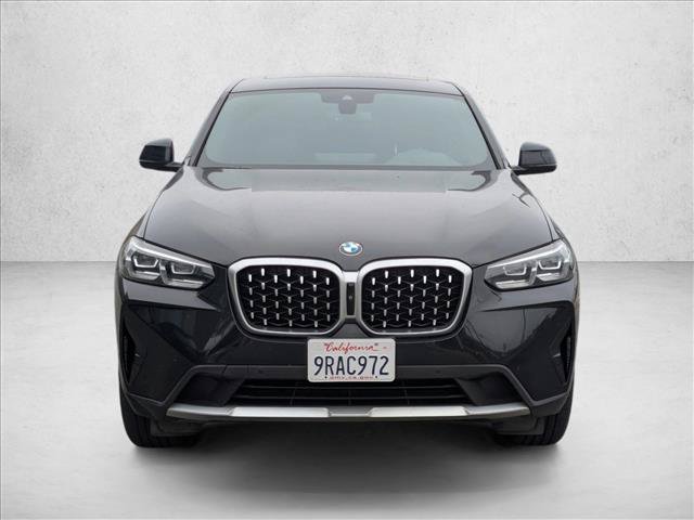 Used 2023 BMW X4 xDrive30i w/ Parking Assistance Package AWD/4WD video 2